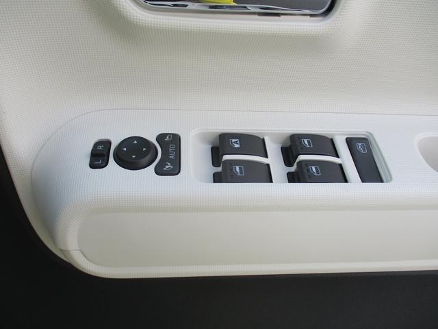 �T�C�h�~���[�̓I�[�g�i�[���ł��B