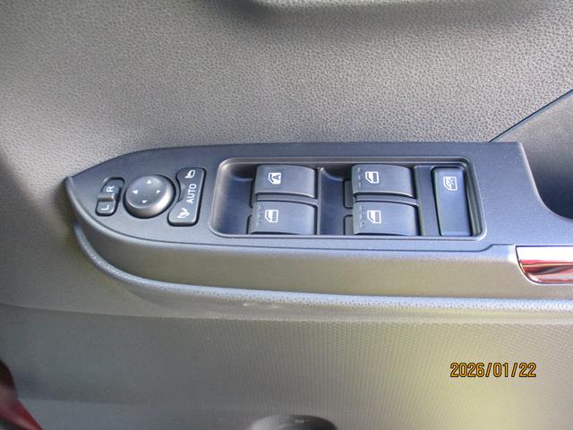 タント カスタムX R7年式 届出済み未使用車 左右パワースライドドア 5km(23枚目)