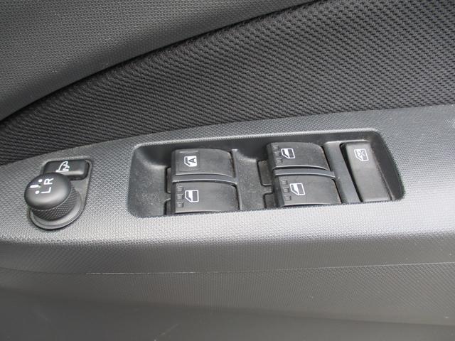 �d���i�[�h�A�~���[���p���[�E�C���h�E��