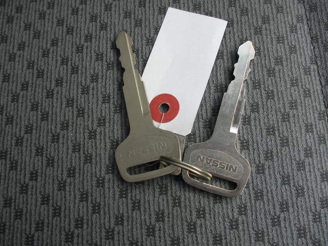 NT100クリッパートラック DX セーフティパッケージ R2年式 4WD オートマ 39028km(29枚目)