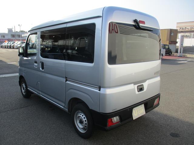 ���A�K���X�̓X���[�N�^�C�v�ł��B