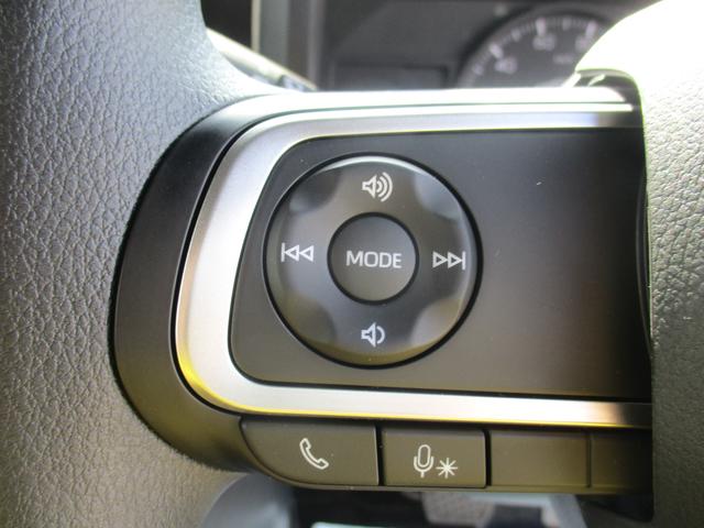 �X�e�A�����O�X�C�b�`�ŉ��ʒ��������ȒP�ł��B