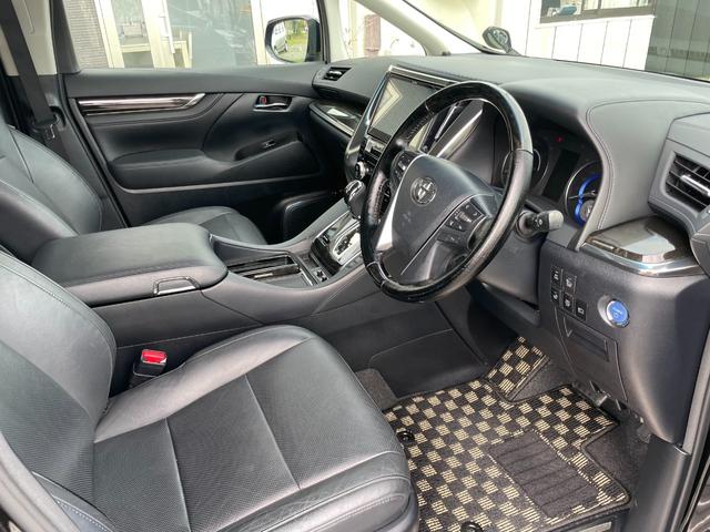 ヴェルファイアハイブリッド ＺＲ　Ｇエディション　★ＷＯＲＫ新品タイヤホイール（グノーシスＩＳ２０５）・ＡＬＰＩＮＥナビ・フリップダウンモニター・サンルーフ・テイン車高調・社外エアロスポイラー・両側電動スライドドア・運転席、助手席シートヒーター（27枚目）