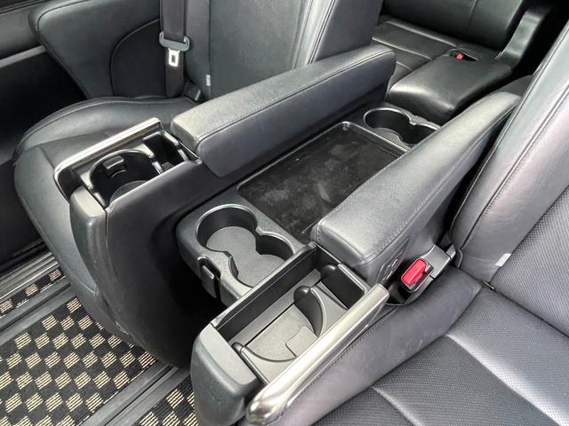 ヴェルファイアハイブリッド ＺＲ　Ｇエディション　★ＷＯＲＫ新品タイヤホイール（グノーシスＩＳ２０５）・ＡＬＰＩＮＥナビ・フリップダウンモニター・サンルーフ・テイン車高調・社外エアロスポイラー・両側電動スライドドア・運転席、助手席シートヒーター（35枚目）