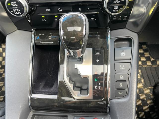 ヴェルファイアハイブリッド ＺＲ　Ｇエディション　★ＷＯＲＫ新品タイヤホイール（グノーシスＩＳ２０５）・ＡＬＰＩＮＥナビ・フリップダウンモニター・サンルーフ・テイン車高調・社外エアロスポイラー・両側電動スライドドア・運転席、助手席シートヒーター（53枚目）