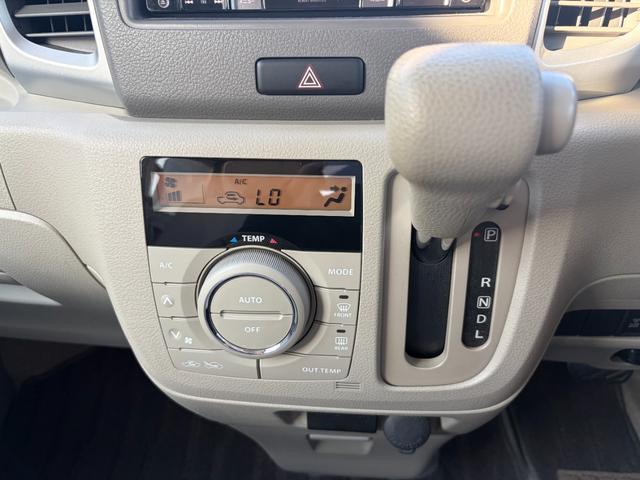 ★自社工場完備しており納車時の整備点検はもちろんアフターサービスや車検も安心してお任せ下さい。