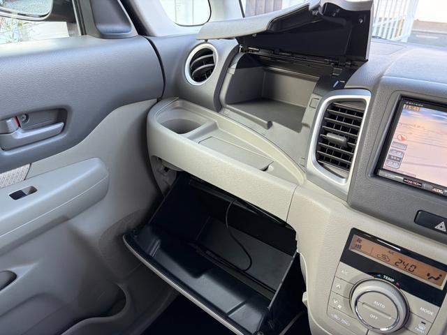 スペーシア Ｘ　両側スライドドア（片側電動）アイドリング・Ｐａｎａｓｏｎｉｃナビ・スマートキー・電動格納ミラー・ベンチシート・オートエアコン・ＤＶＤ再生・バックカメラ（49枚目）