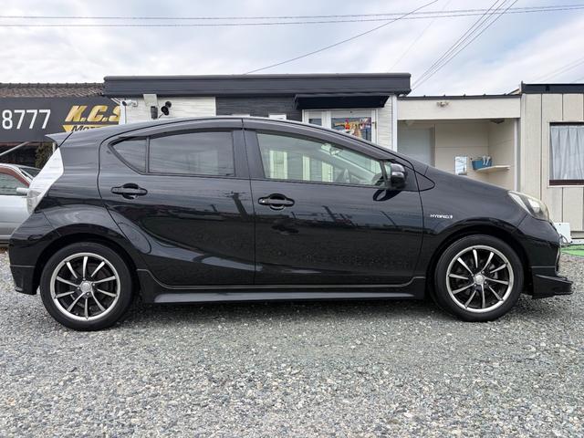 アクア Ｇ　純正ナビ・１６インチアルミホイール・アイドリングストップ・スマートキー・電動格納ミラー・オートライト・オートエアコン・Ｂｌｕｅｔｏｏｔｈ・ＥＴＣ（6枚目）