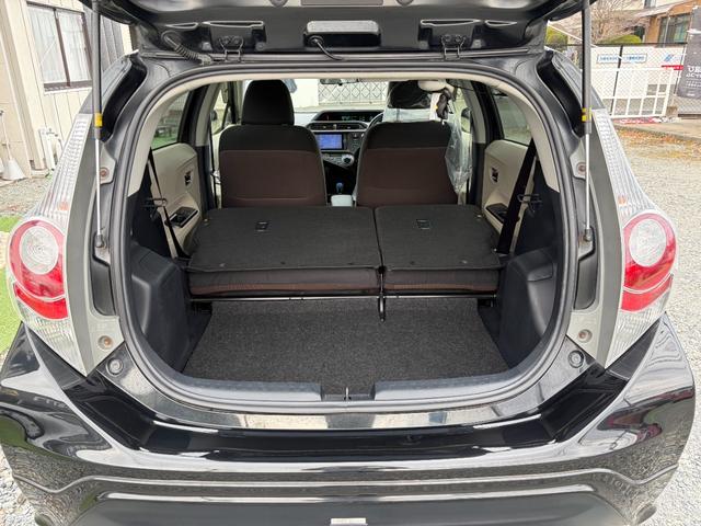 アクア Ｇ　純正ナビ・１６インチアルミホイール・アイドリングストップ・スマートキー・電動格納ミラー・オートライト・オートエアコン・Ｂｌｕｅｔｏｏｔｈ・ＥＴＣ（19枚目）