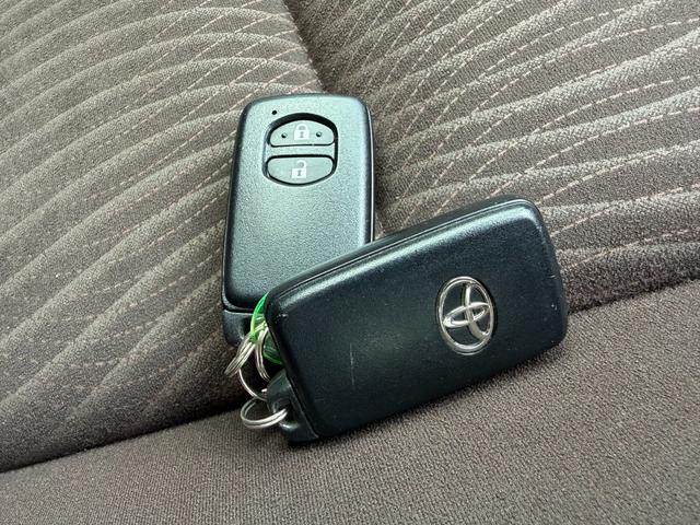 アクア Ｇ　純正ナビ・１６インチアルミホイール・アイドリングストップ・スマートキー・電動格納ミラー・オートライト・オートエアコン・Ｂｌｕｅｔｏｏｔｈ・ＥＴＣ（56枚目）