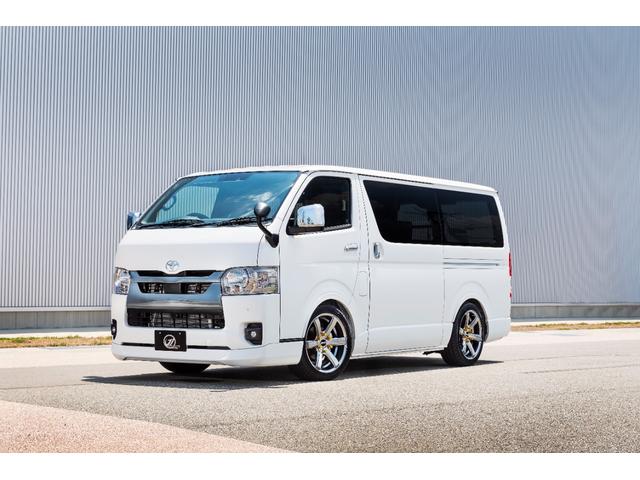 ハイエースバン スーパーＧＬ　ダークプライムＩＩ　ＧＲＡＶＩＳパッケージ／ＥＳＳＥＸ１８インチＡＷ・オーバーフェンダー・フロントリップ／ローダウン／７インチワイドナビ／リア席モニター／パノラマモニター／ＥＴＣ／シートカバー／フロアマット／ベッドキット（2枚目）