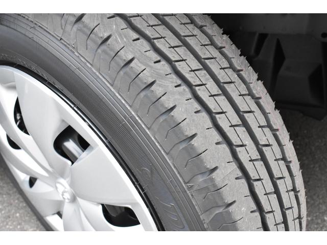 プロボックス ハイブリッドＦ　新車未登録／ハイブリッドＦ／シートヒーター／キーレス／オートエアコン／カラードドアハンドル／ルームミラー内蔵バックカメラ／全席パワーウインドウ／（11枚目）