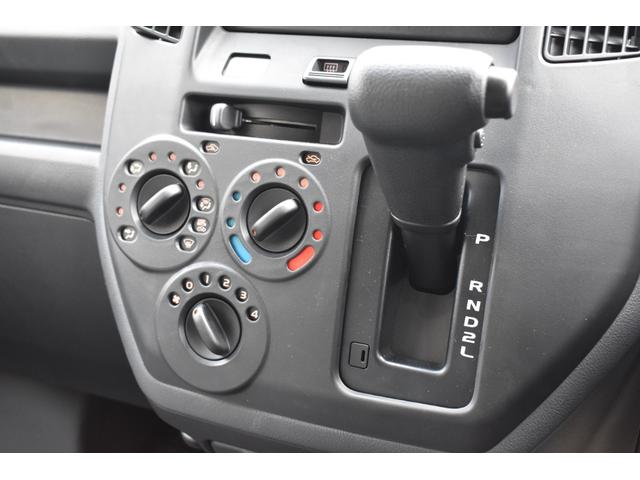 タウンエースバン ＧＬ　ラムエースフェイスキット新車コンプリート／ＨＩＰＰＯＣＡＲリアウインドウパネル／Ｗｅｄｓ１４インチＡＷ／ＴＯＹＯオープンカントリーホワイトレタータイヤ／外装コンプリート／（18枚目）