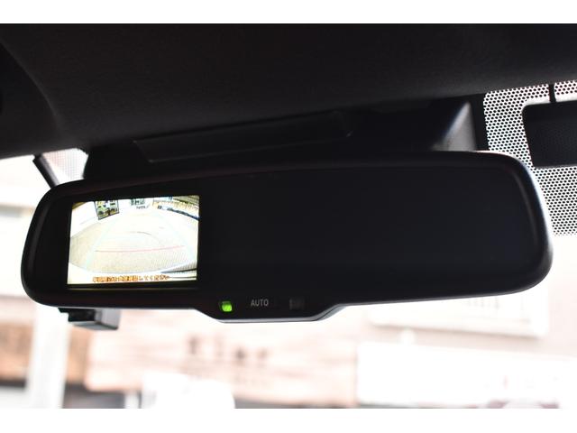 ハイエースバン スーパーＧＬ　ダークプライムＩＩ　ワンオーナー／禁煙車／イクリプスナビ／フルセグＴＶ／４１５ＣＯＢＲＡフルエアロ／２．０インチローダウン／シルクブレイズ１８ＡＷ／助手席エアバッグ／バックカメラ内蔵ジドウボウゲンミラー／小窓付き／（22枚目）