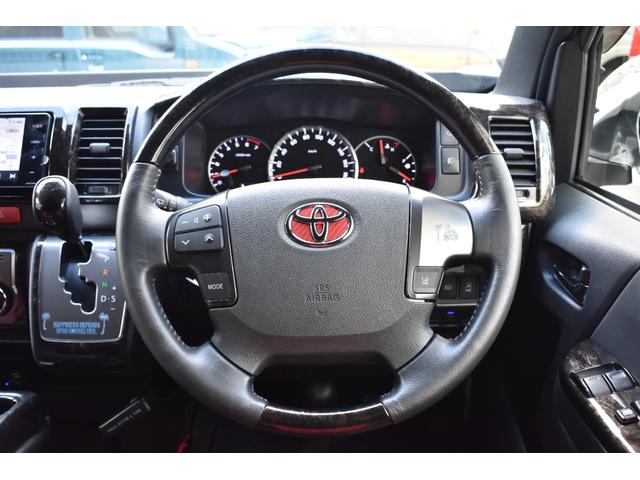 ハイエースバン スーパーＧＬ　ダークプライムＩＩ　ワンオーナー／禁煙車／イクリプスナビ／フルセグＴＶ／４１５ＣＯＢＲＡフルエアロ／２．０インチローダウン／シルクブレイズ１８ＡＷ／助手席エアバッグ／バックカメラ内蔵ジドウボウゲンミラー／小窓付き／（24枚目）