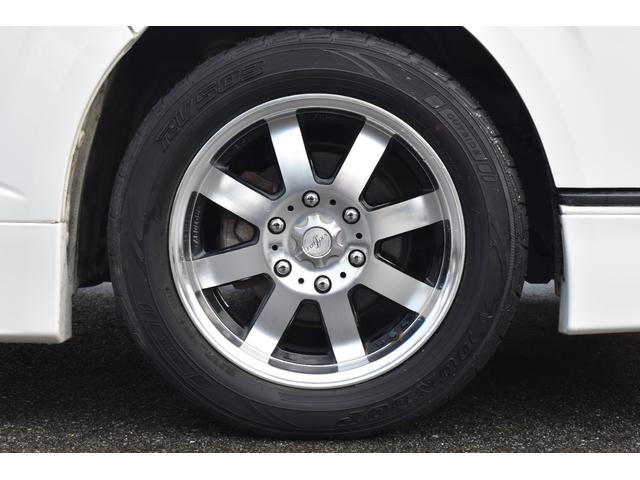 ハイエースバン スーパーＧＬ　ダークプライムＩＩ　ワンオーナー／パナソニックナビ／フルセグ／Ｂカメラ／両側パワースライドドア／モデリスタフルエアロ／１．５インチローダウン／ファブレス１７インチＡＷ／ＥＴＣ／スマートキー／セーフティセンス／（11枚目）