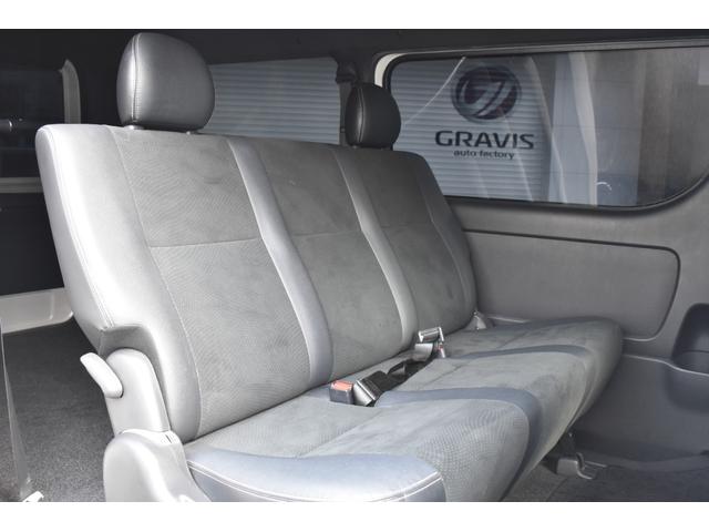 ハイエースバン スーパーＧＬ　ダークプライムＩＩ　ワンオーナー／パナソニックナビ／フルセグ／Ｂカメラ／両側パワースライドドア／モデリスタフルエアロ／１．５インチローダウン／ファブレス１７インチＡＷ／ＥＴＣ／スマートキー／セーフティセンス／（24枚目）