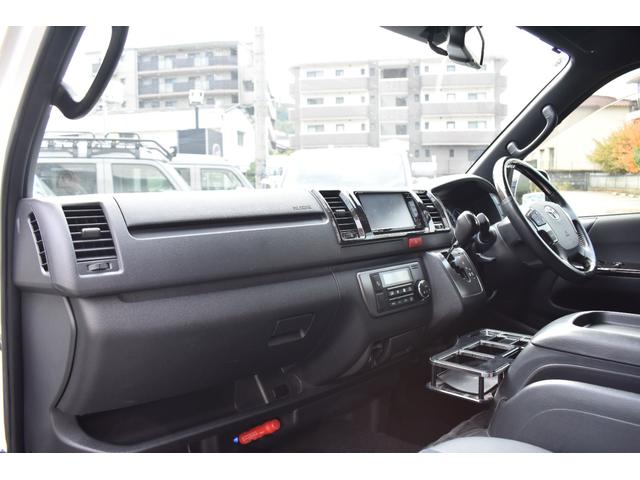 ハイエースバン スーパーＧＬ　ダークプライムＩＩ　ワンオーナー／パナソニックナビ／フルセグ／Ｂカメラ／両側パワースライドドア／モデリスタフルエアロ／１．５インチローダウン／ファブレス１７インチＡＷ／ＥＴＣ／スマートキー／セーフティセンス／（28枚目）