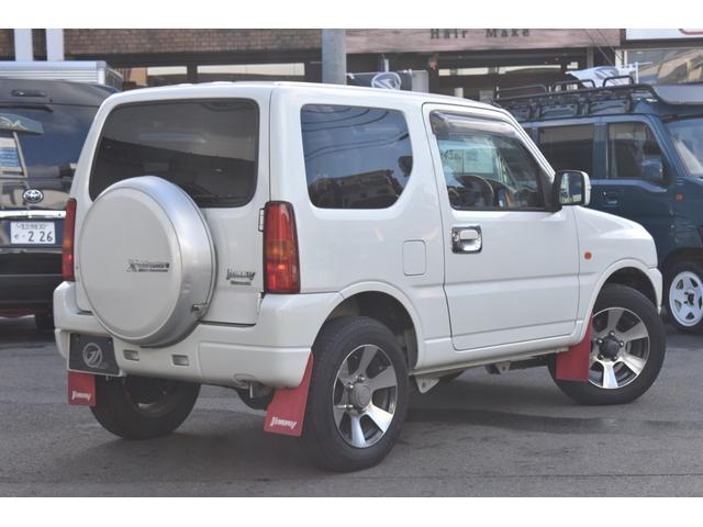 ジムニー クロスアドベンチャーＸＣ　ワンオーナー／禁煙車／レザーコンビシート／イクリプスＨＤＤナビ／フルセグＴＶ／ＥＴＣ／本革巻きステアリング／ボタン式トランスファ／（6枚目）