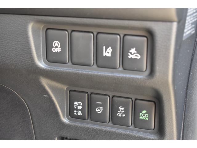 �w�c�W�P�P���b�N�X�^�[�h�h�̂P�V�C���`�`�v�ɂa�e�O�b�h���b�`�̃z���C�g���^�[�`�s�^�C����g�ݍ��킹�܂����I�A�����J���ȃf�U�C���ƃ}�b�g�u���b�N�̃J���[���ǂ��������Ă��܂���I