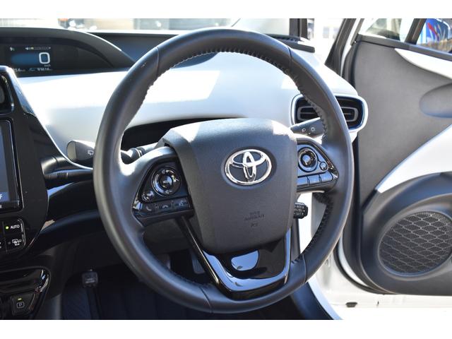 プリウス Ｓツーリングセレクション　後期モデル／ユーザー様買取車／スマートキー／純正９インチナビ／フルセグＴＶ／パノラマモニター／ＢＴオーディオ／ＬＥＤヘッドライト・フォグ／ソフトレザーシート／シートヒーター／純正１７ＡＷ／ＡＣ１００Ｖ（23枚目）
