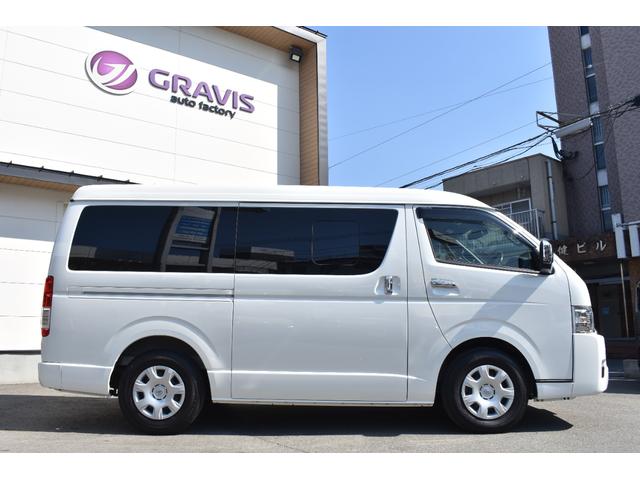 ハイエースバン スーパーGL ダークプライムII ユーザー様買取車/ワンオーナー/禁煙車/ワイドボディ/ディーゼルターボ/ミドルルーフ/パンテーラセキュリティ/純正ナビ・TV/パノラミックビューモニター/前後型ドライブレコーダー/ハーフレザーシート/(13枚目)