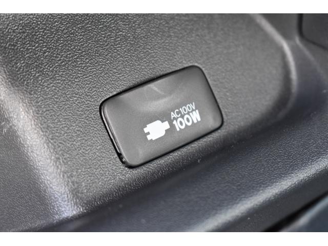 ハイエースバン スーパーGL ダークプライムII ユーザー様買取車/ワンオーナー/禁煙車/ワイドボディ/ディーゼルターボ/ミドルルーフ/パンテーラセキュリティ/純正ナビ・TV/パノラミックビューモニター/前後型ドライブレコーダー/ハーフレザーシート/(24枚目)