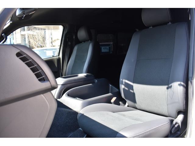 ハイエースバン スーパーGL ダークプライムII ユーザー様買取車/ワンオーナー/禁煙車/ワイドボディ/ディーゼルターボ/ミドルルーフ/パンテーラセキュリティ/純正ナビ・TV/パノラミックビューモニター/前後型ドライブレコーダー/ハーフレザーシート/(28枚目)