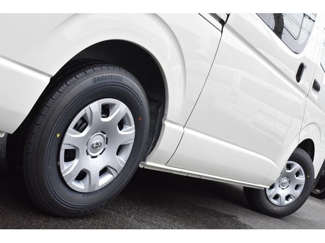 ハイエースバン ロングDX 9型 即納車 ディーゼル イージークローザー/BI-BEAM LEDヘッドライト/デジタルインナーミラー/セーフティセンス3.0/追従式レーダーオートクルーズ/7インチTFT液晶ディスプレイメーター(13枚目)