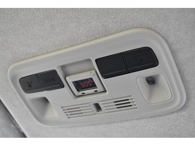 ハイエースバン ロングＤＸ　未登録新車／９型ＤＸ白黒パッケージ／４１５ＣＯＢＲＡＦリップ・ボンネット・Ｒスポイラー／３．０インチローダウン／ＳＳＲ１７インチＡＷ／ホワイトレターバンタイヤ／グリル・エンブレム塗装／ＬＥＤヘッド／（18枚目）