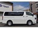 スーパーＧＬ　ダークプライムＩＩ　未登録車／ディーゼル／ＬＥＤヘッドランプ／両側パワースライドドア／デジタルインナーミラー／パノラミックビューモニター／セーフティセンス／クリアランスソナー／パールホワイト／（10枚目）