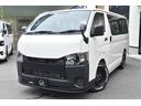 ハイエースバン ロングＤＸ　未登録新車／ＥＳＳＥＸボンネット・フロントリップ・１６インチＡＷ／２．０インチローダウン／ＰＡＲＡＤＡホワイトレタータイヤ／パーツ新品取付／ＬＥＤヘッドライト／パノラマモニター／イージークローザー（5枚目）