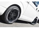ロングＤＸ　未登録新車／ＥＳＳＥＸボンネット・フロントリップ・１６インチＡＷ／２．０インチローダウン／ＰＡＲＡＤＡホワイトレタータイヤ／パーツ新品取付／ＬＥＤヘッドライト／パノラマモニター／イージークローザー（9枚目）