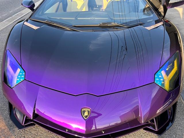 アヴェンタドール ＬＰ７００－４ロードスター　Ｄ車外装　パープルグラデーションオールペンエキゾテック可変ストレートマフラーＶＯＳＳＥＮ　ホイールＳＶ仕様ファイティングスターエアロ内装張り替えカーボンパーツ使用（7枚目）