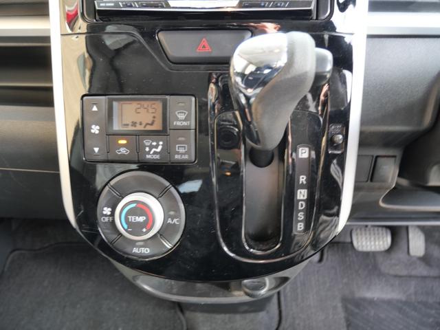 タント カスタムＸ　左側電動スライドドア　スマートキー　プッシュスタート　ナビ　フルセグ　オートエアコン　エコアイドル搭載車　電動格納ミラー（30枚目）