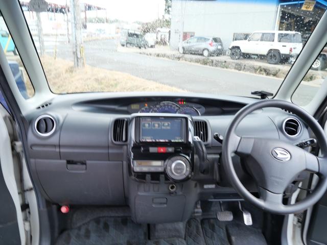 タント カスタムＬ　スマートキー　ナビ　ＥＴＣ　オートエアコン　純正１４インチアルミホイール　プライバシーガラス　セキュリティ　電動格納ミラー（7枚目）