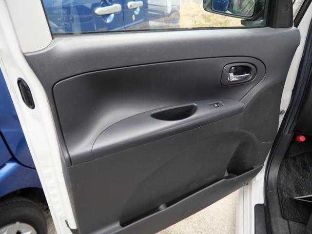 タント カスタムＬ　スマートキー　ナビ　ＥＴＣ　オートエアコン　純正１４インチアルミホイール　プライバシーガラス　セキュリティ　電動格納ミラー（15枚目）