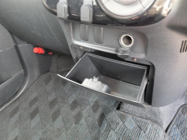 タント カスタムＬ　スマートキー　ナビ　ＥＴＣ　オートエアコン　純正１４インチアルミホイール　プライバシーガラス　セキュリティ　電動格納ミラー（28枚目）