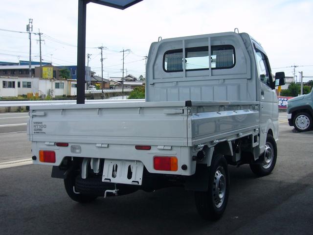 日産 ＮＴ１００クリッパートラック