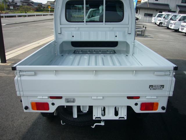 スーパーキャリイ Ｘ　４速オートマ　４ＷＤ　新品ナビ　ワンセグＴＶ　Ｂｔオーディオ　セーティサポート　前後誤発進抑制機能　車線逸脱警報　発進お知らせ機能　キーレス　オートライト　フォグランプ　オーバーヘッドシェルフ（56枚目）