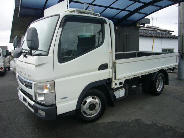 キャンター 全低床　２ｔ　５速　ナビ　ワンセグＴＶ　Ｂｔオーディオ　ＥＴＣ　自動被害軽減ブレーキ　車線逸脱警報　横滑り防止装置　インフォメーションモニター　電動ミラー　アームレスト　オーバーヘッドシェルフ　キーレス（2枚目）