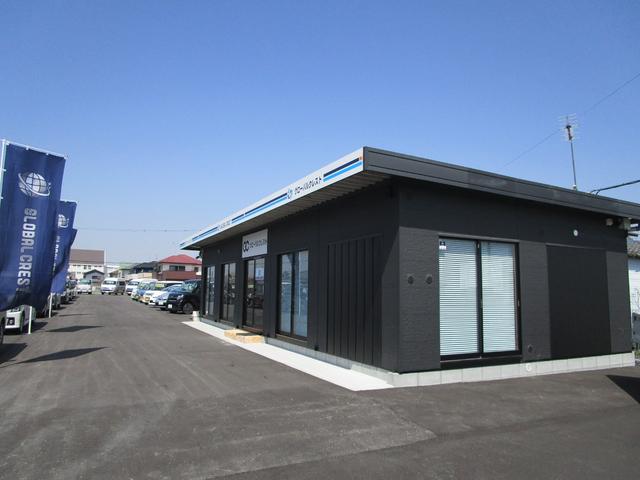 キャンター 全低床　ＥＴＣ　キーレス　自動被害軽減ブレーキ　車線逸脱警報　横滑り防止装置　アームレスト　センターコンソール　オーバーヘッドシェルフ　電動ミラー　エアコン　ビニールシートカバー　スタッドレスタイヤ（37枚目）
