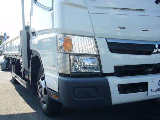 キャンター ロング全低床　２ｔ　オートマ　ＦＭＡＭラジオ　インフォメーションモニター　ＥＴＣ　坂道発進補助装置　ＥＣＯモード　電動ミラー　オーバーヘッドシェルフ　センターコンソール　運転席エアバック　ＡＢＳ（19枚目）