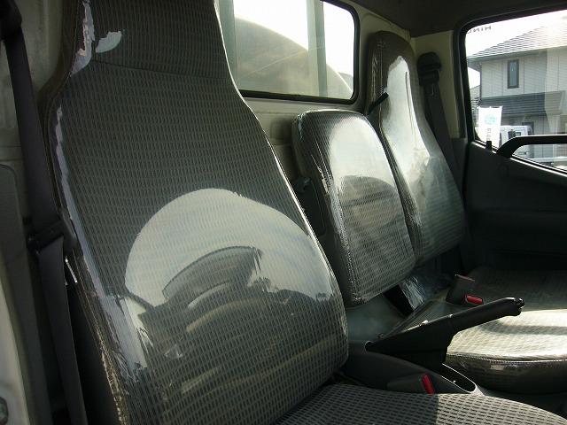 デュトロ 全低床 全低床 5速 1610kg タツノホームローリー軽油1.9kl リヤモニター 自動被害軽減ブレーキ 車線 坂道発進補助装置 電動ミラー フォグランプ(12枚目)