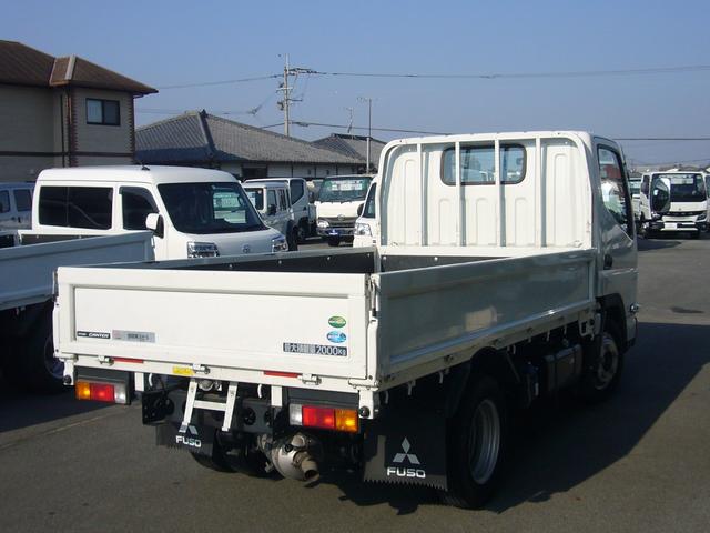 キャンター 全低床　２ｔ　５速　サイドアクティブガードシステム　自動被害軽減ブレーキ　車線逸脱警報・横滑り防止装置　ＬＥＤヘッドライト　フォグランプ　スマートキー　インフォモニター　電動ミラー　アームレスト（15枚目）