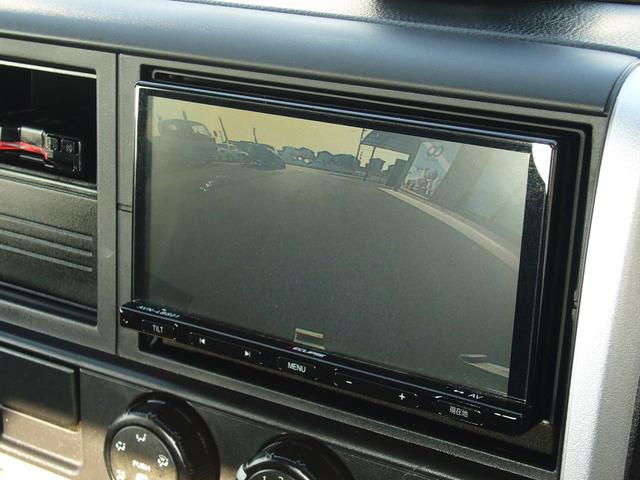 キャンター 全低床　２ｔ　オートマ　ナビ　バックカメラ　Ｂｔオーディオ　ＥＴＣ　自動被害軽減ブレーキ　車線逸脱警報・横滑り防止装置　坂道発進補助装置　アクティブサイドガードアシスト　ＬＥＤヘッドライト　スマートキー（14枚目）