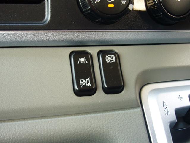 キャンター 全低床　２ｔ　オートマ　ナビ　バックカメラ　Ｂｔオーディオ　ＥＴＣ　自動被害軽減ブレーキ　車線逸脱警報・横滑り防止装置　坂道発進補助装置　アクティブサイドガードアシスト　ＬＥＤヘッドライト　スマートキー（15枚目）