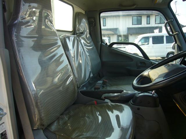 ダイナトラック ジャストロー　１２００ｋｇ　オートマ　ＦＭＡＭラジオ　集中ドアロック　ＷＳＲＳエアバック　ＡＢＳ　センターコンソール　フォグランプ　エアコン　パワステ　パワーウィンドウ　ＵＶカットガラス（10枚目）