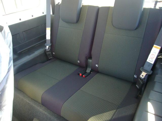 ジムニー ＸＣ　新品８型ナビ　フルセグＴＶ　Ｂｔオーディオ　スマートキー　革巻ステアリング　オートクルーズ　オートＬＥＤヘッドライト　スズキセーフティサポート　オートリトラクトミラー　オートエアコン　純正１６アルミ（18枚目）