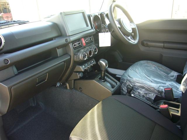 ジムニー ＸＣ　インフォメーションモニター　スマートキー　革巻ステアリング　オートクルーズ　オートＬＥＤヘッドライト　スズキセーフティサポート　オートリトラクトミラー　オートエアコン　純正１６アルミ（7枚目）